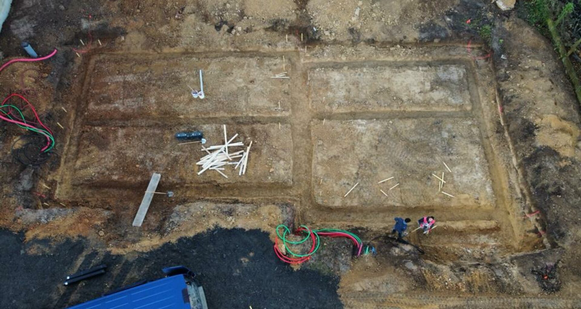 PHOTO-2023-12-05-21-41-41 2